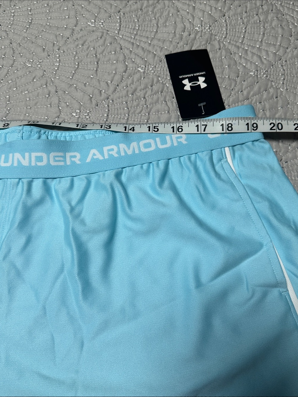 Under Armour Women's Plus-Size Tech Play Up Shorts, NWT’s, Size 2X - Picture 5 of 8